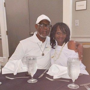 Meet your Posher, Pamela